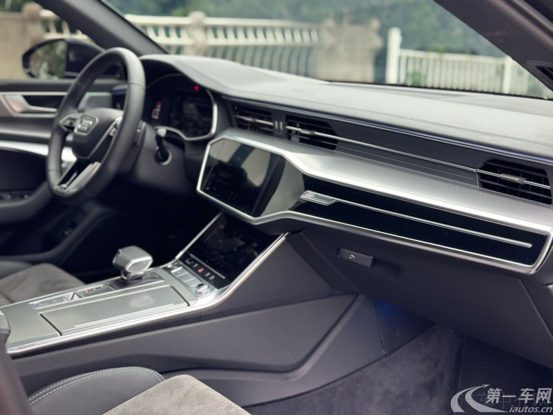 奥迪A6L 45TFSI 2024款 2.0T 自动 臻选动感型 (国Ⅵ) 