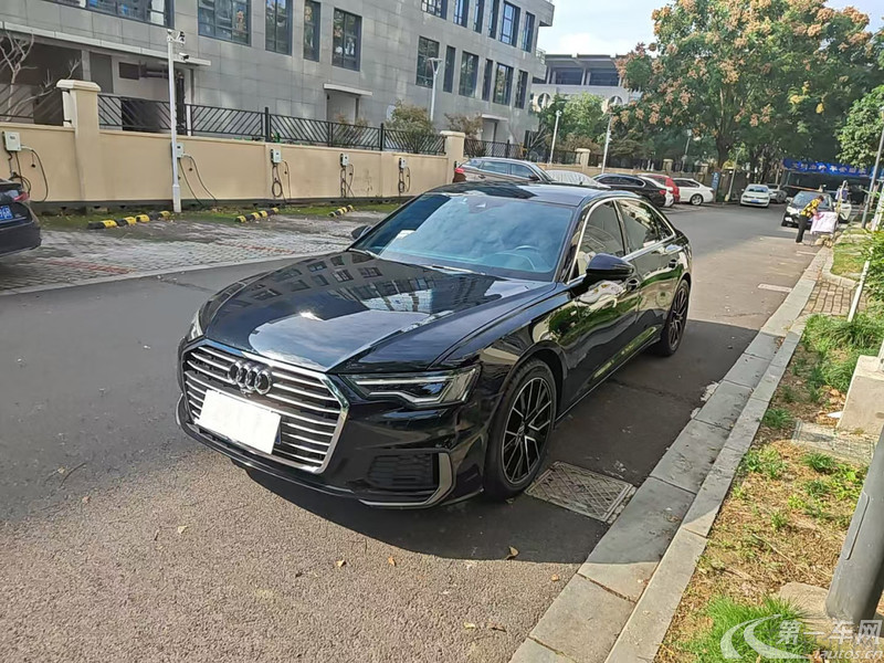 奥迪A6L 45TFSI 2021款 2.0T 自动 臻选动感型 (国Ⅵ) 