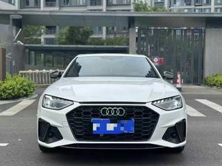 奥迪A4L 40TFSI 2.0T 自动 豪华致雅型 