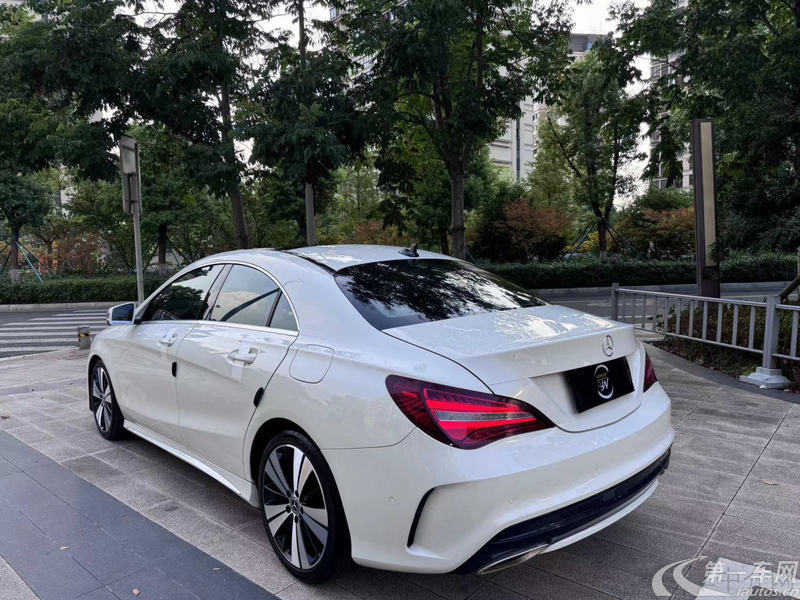 奔驰CLA级 CLA200 [进口] 2017款 1.6T 自动 汽油 动感型 