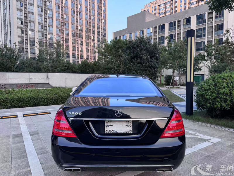 奔驰S级 S600 [进口] 2010款 5.5T 自动 汽油 加长版 