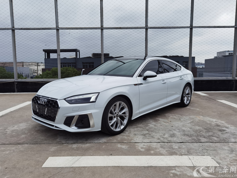 奥迪A5掀背 40TFSI [进口] 2021款 2.0T 自动 汽油 时尚动感型 