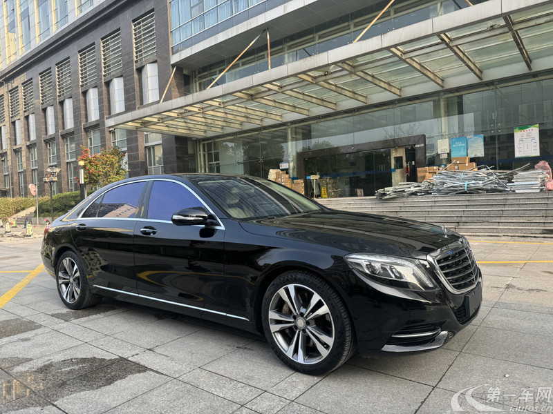 奔驰S级 S400 [进口] 2014款 3.0T 自动 汽油 尊贵型加长版 