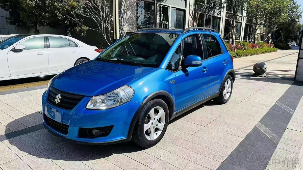 铃木天语SX4 2013款 1.6L 自动 5门5座两厢车 酷锐运动型 价格0万