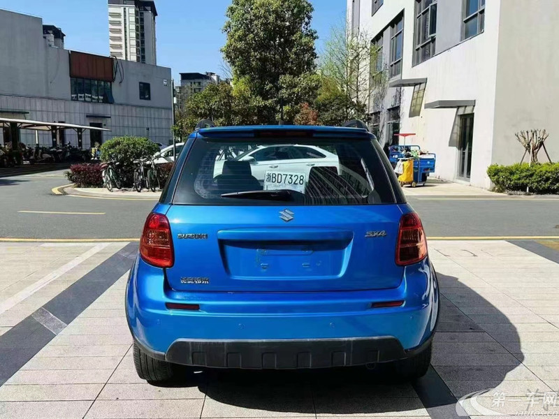 铃木天语SX4 2013款 1.6L 自动 5门5座两厢车 酷锐运动型 (国Ⅳ) 