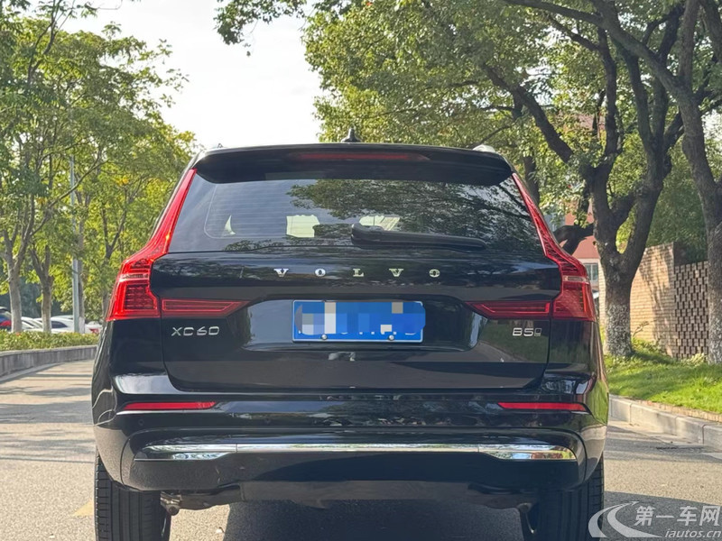 沃尔沃XC60 B5 2024款 2.0T 自动 智远豪华版 (国Ⅵ) 