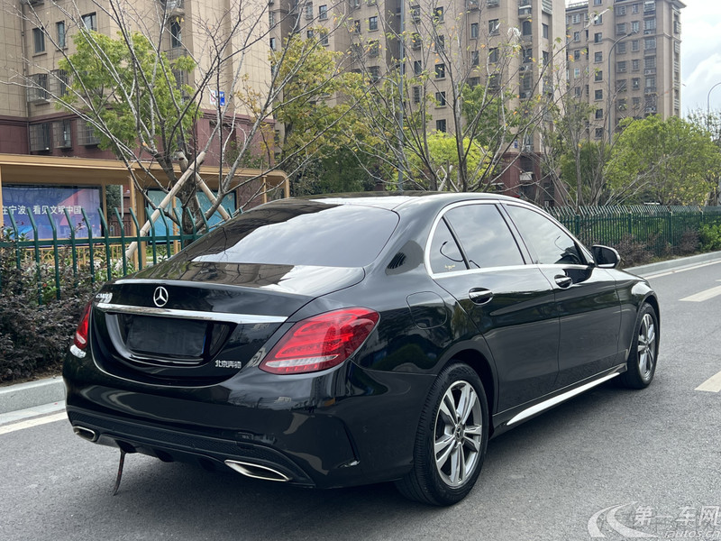 奔驰C级 C200L 2017款 2.0T 自动 运动版改款 (国Ⅴ) 