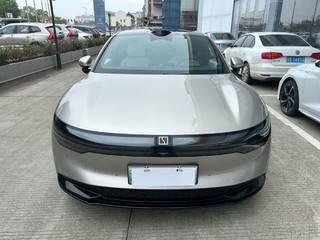 极氪007 0.0T 自动 四驱智驾版100kWh 