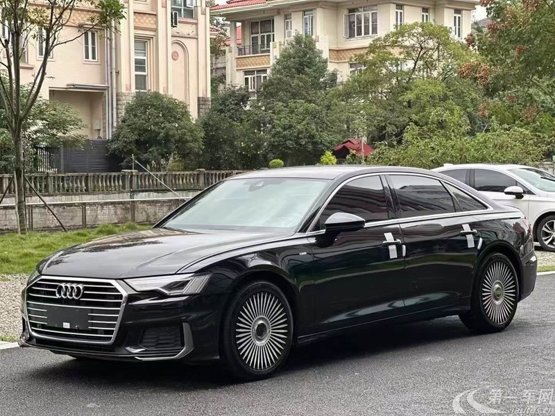 奥迪A6L 45TFSI 2022款 2.0T 自动 臻选动感型 (国Ⅵ) 