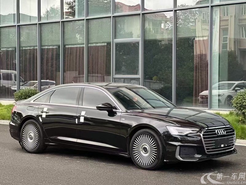奥迪A6L 45TFSI 2022款 2.0T 自动 臻选动感型 (国Ⅵ) 