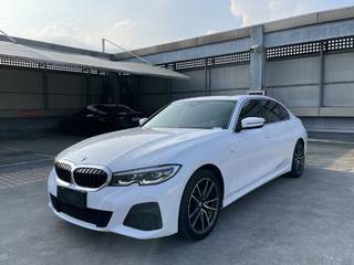 宝马3系 325i 2.0T 自动 M运动套装 