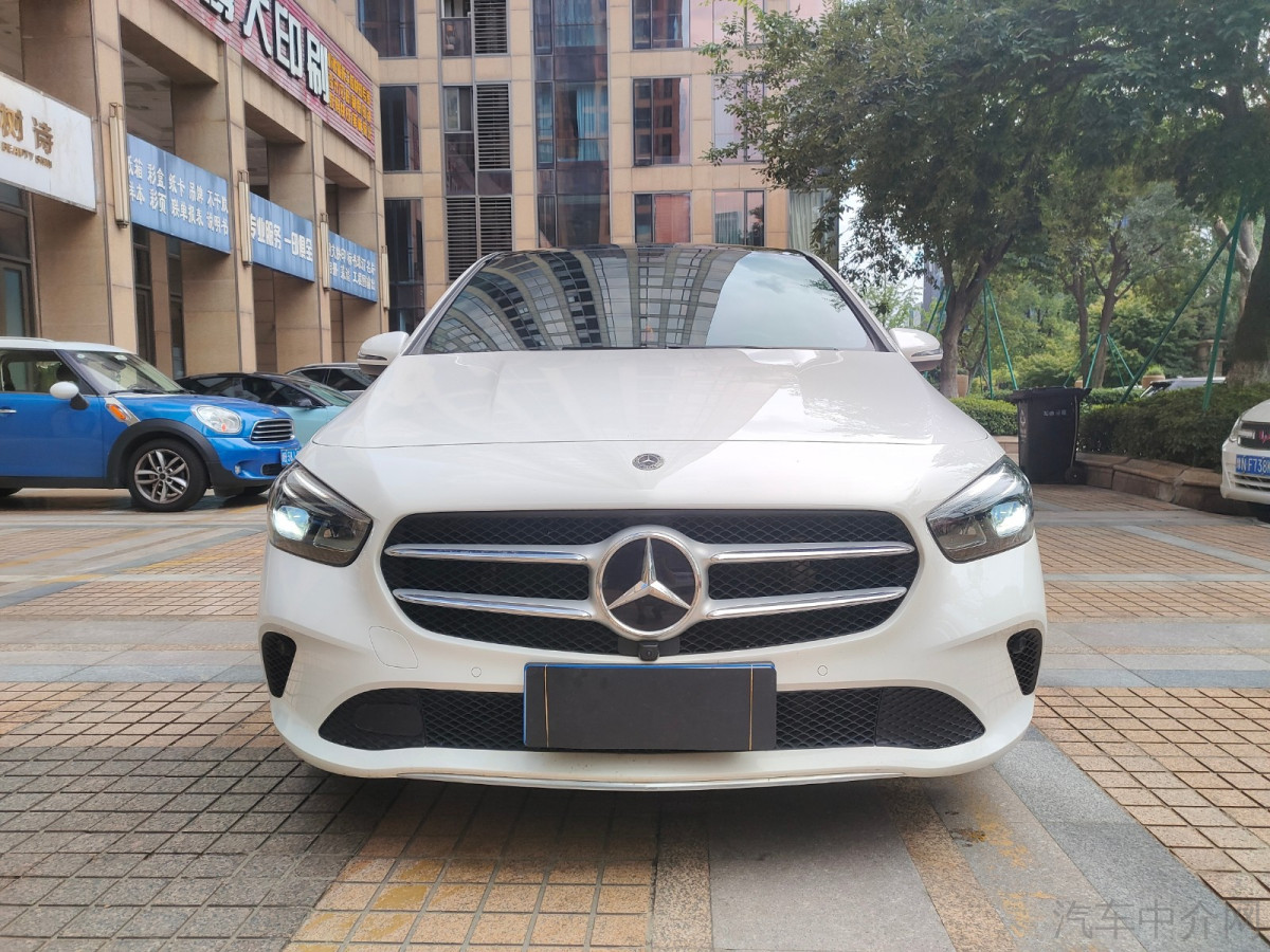 奔驰B级 B200 [进口] 2021款 1.3T 自动 汽油 动感型价格0万 