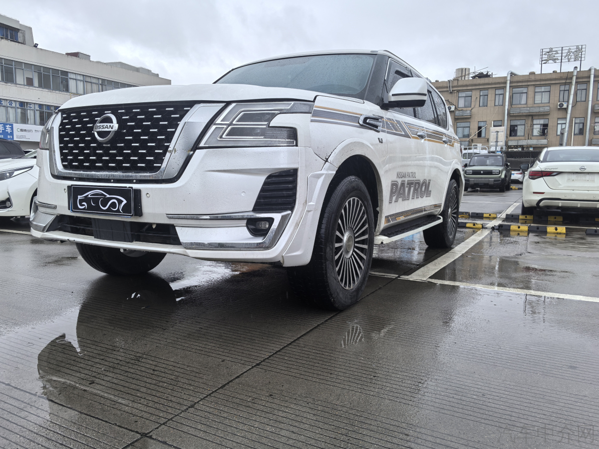 日产途乐 [进口] 2019款 4.0L 自动 四驱 XE中东规平行进口价格0万