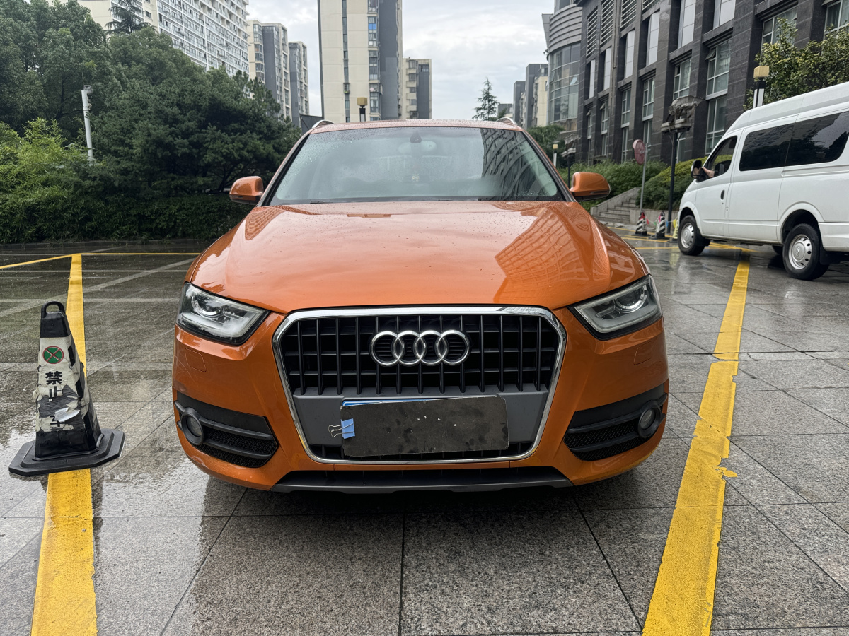 奥迪Q3 35TFSI 2013款 2.0T 自动 四驱 舒适型 价格0万 