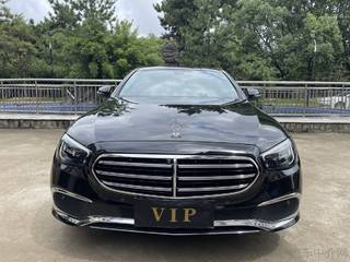 奔驰E级 E300L 2.0T 自动 改款豪华型 