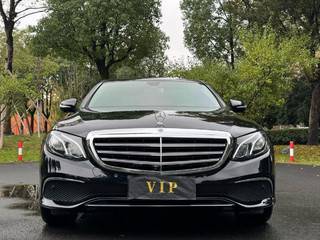 奔驰E级 E300L 2.0T 自动 时尚型 