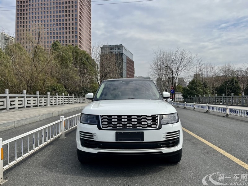 【西宁二手路虎揽胜】路虎揽胜 [进口] 2021款 3.0T 自动 四驱 L6传世版