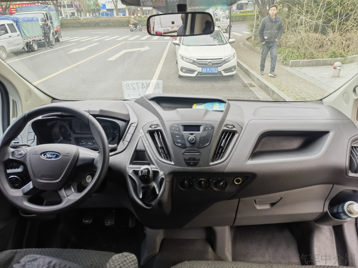 福特全顺 2021款 2.0T 自动 短轴低顶多功能商用车 价格0万 