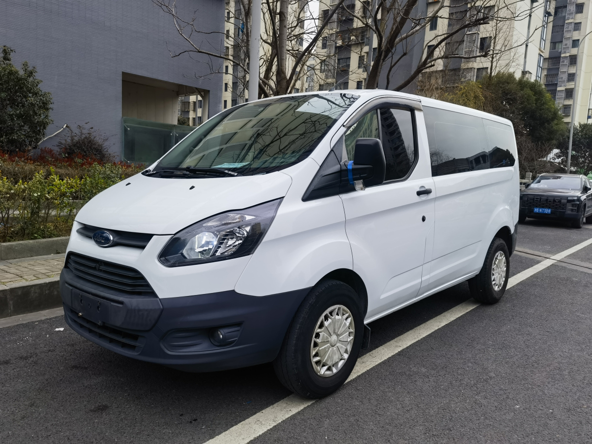 福特全顺 2021款 2.0T 自动 短轴低顶多功能商用车 价格0万