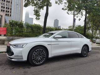 比亚迪汉DM 2.0T 自动 性能版尊贵型 