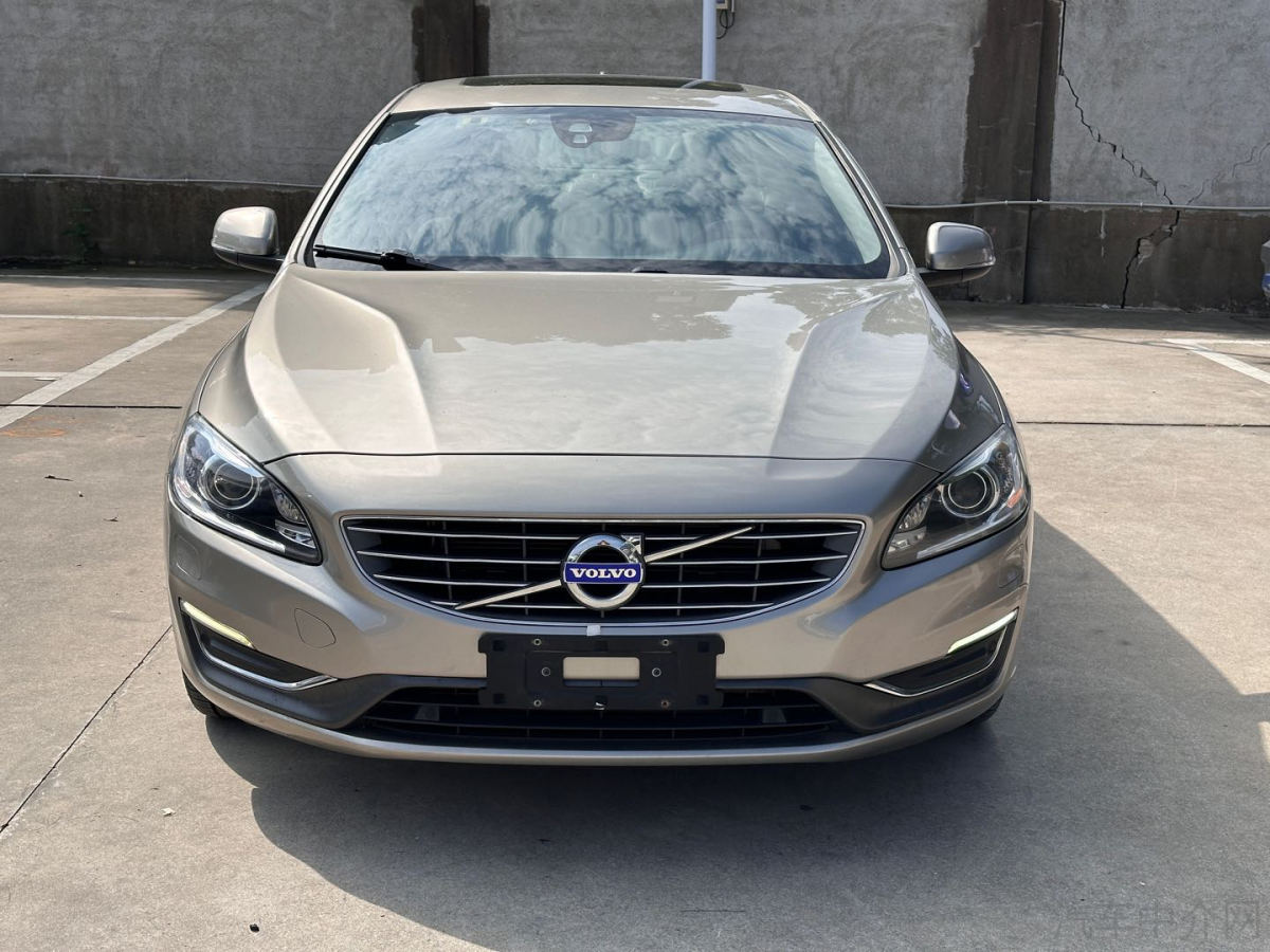 沃尔沃S60 [进口] 2014款 2.0T 自动 智雅版 价格0万 