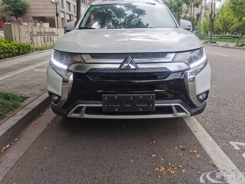 【台州二手三菱欧蓝德】三菱欧蓝德 2020款 2.4L 自动 致尊版