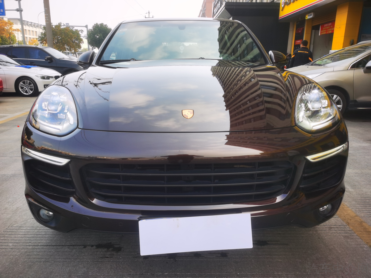 保时捷Cayenne [进口] 2016款 3.0T 自动 四驱 油电混合 S价格0万 