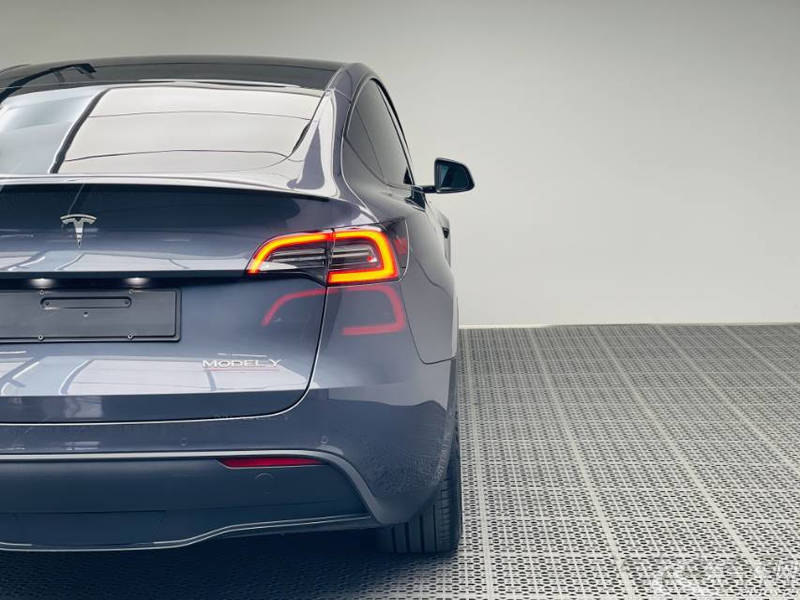 特斯拉MODEL Y 2022款 0.0T 自动 Performance高性能全轮驱动版 