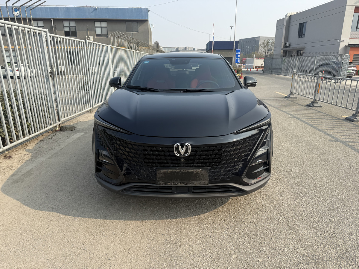 长安UNI二手车 二手T 2020款 1.5T 自动 尊贵型 价格0万 