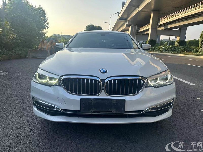 【重庆二手宝马5系】宝马5系 525Li 2018款 2.0T 自动 汽油 豪华套装改款