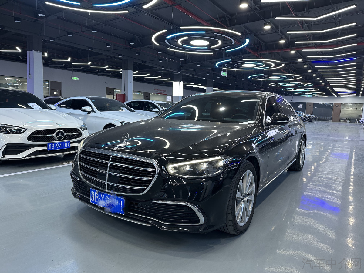 奔驰S级 S400L [进口] 2024款 2.5T 自动 汽油 商务型价格0万