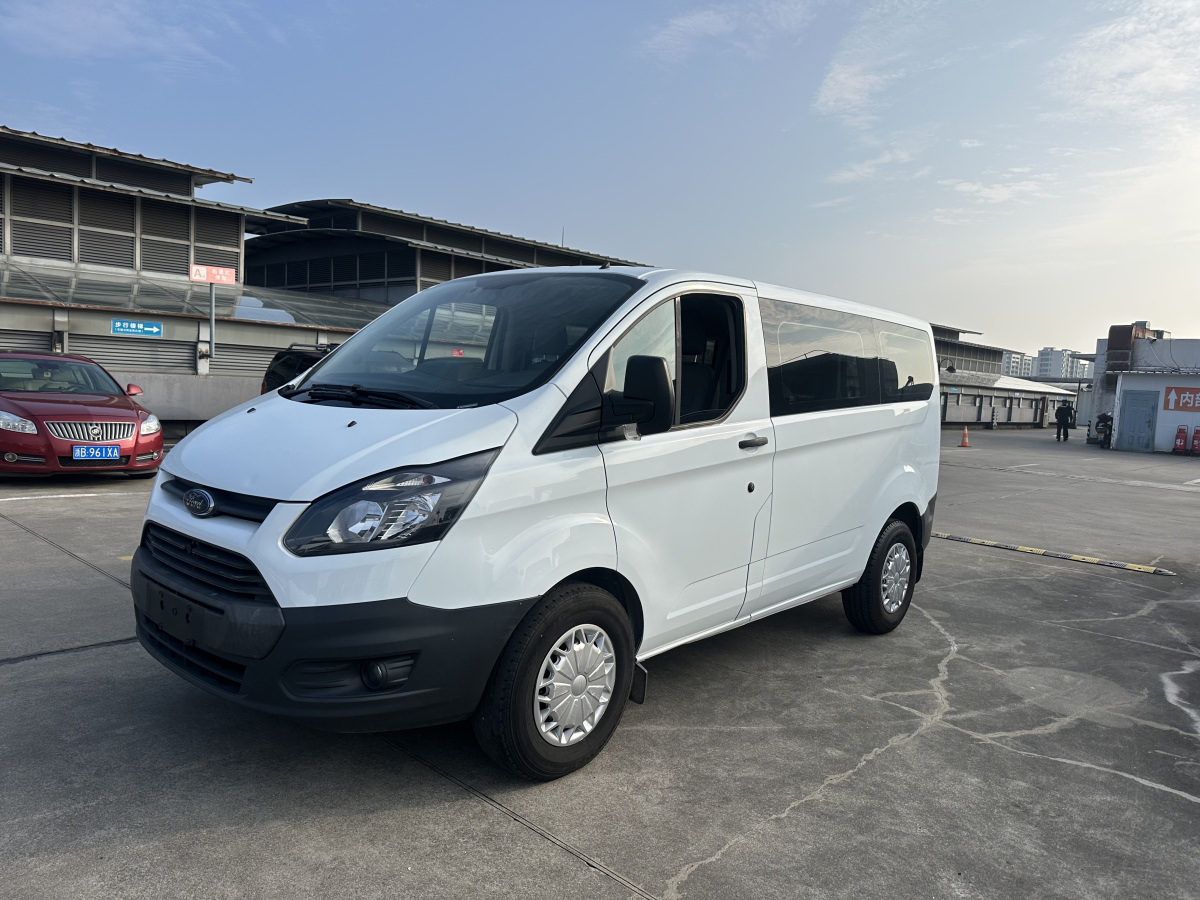 福特全顺 2020款 2.0T 手动 多功能商用车中轴低顶双开尾门 价格0万