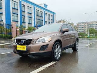 沃尔沃XC60 T5 2.0T 自动 智尊版 