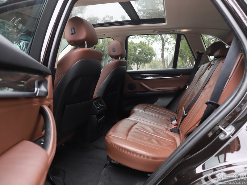 宝马X5 35i 2015款 3.0T 自动 四驱 美规版平行进口 