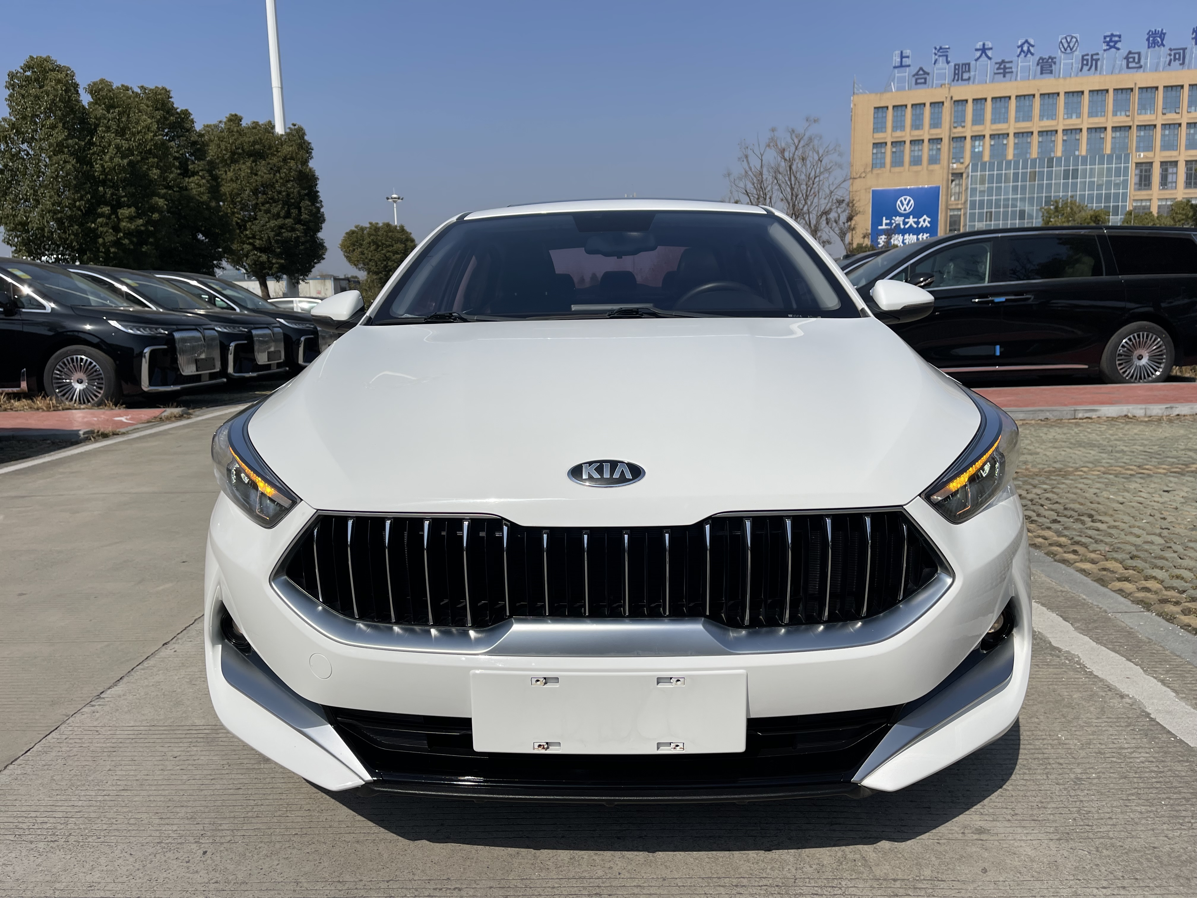 起亚K3 2019款 1.5L 自动 智享互联版 价格0万 