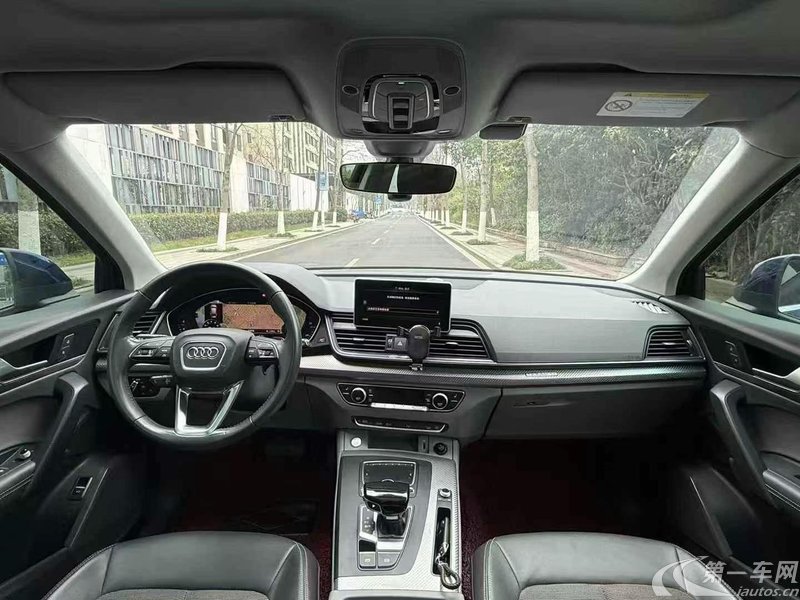 奥迪Q5L 45TFSI 2018款 2.0T 自动 尊享时尚型 (国Ⅴ) 