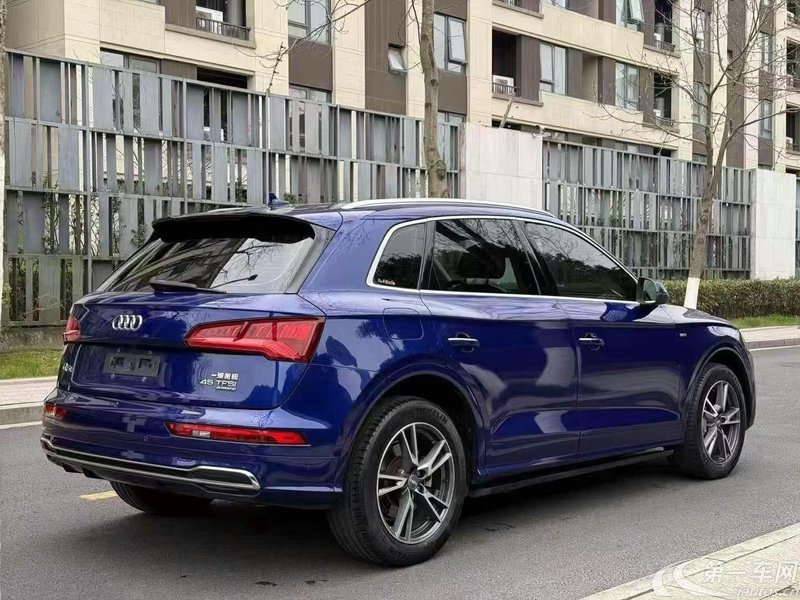 奥迪Q5L 45TFSI 2018款 2.0T 自动 尊享时尚型 (国Ⅴ) 