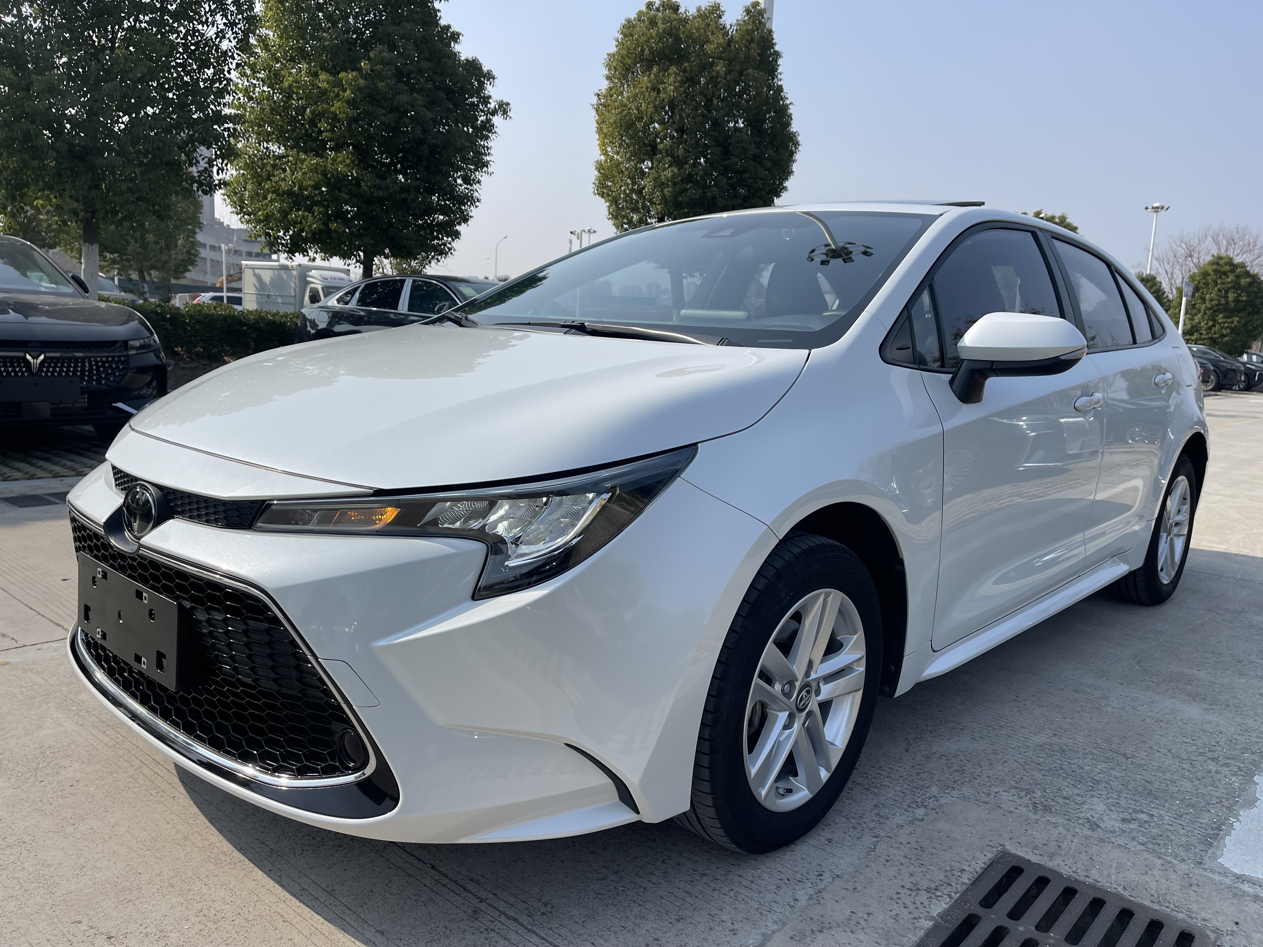 丰田雷凌 2022款 1.2T 自动 185T豪华版 价格0万