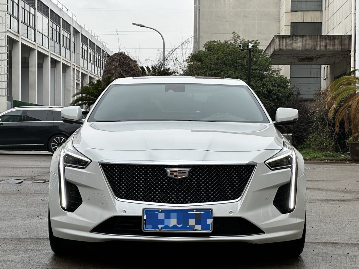 凯迪拉克CT6 2022款 2.0T 自动 28T尊贵型 价格0万 