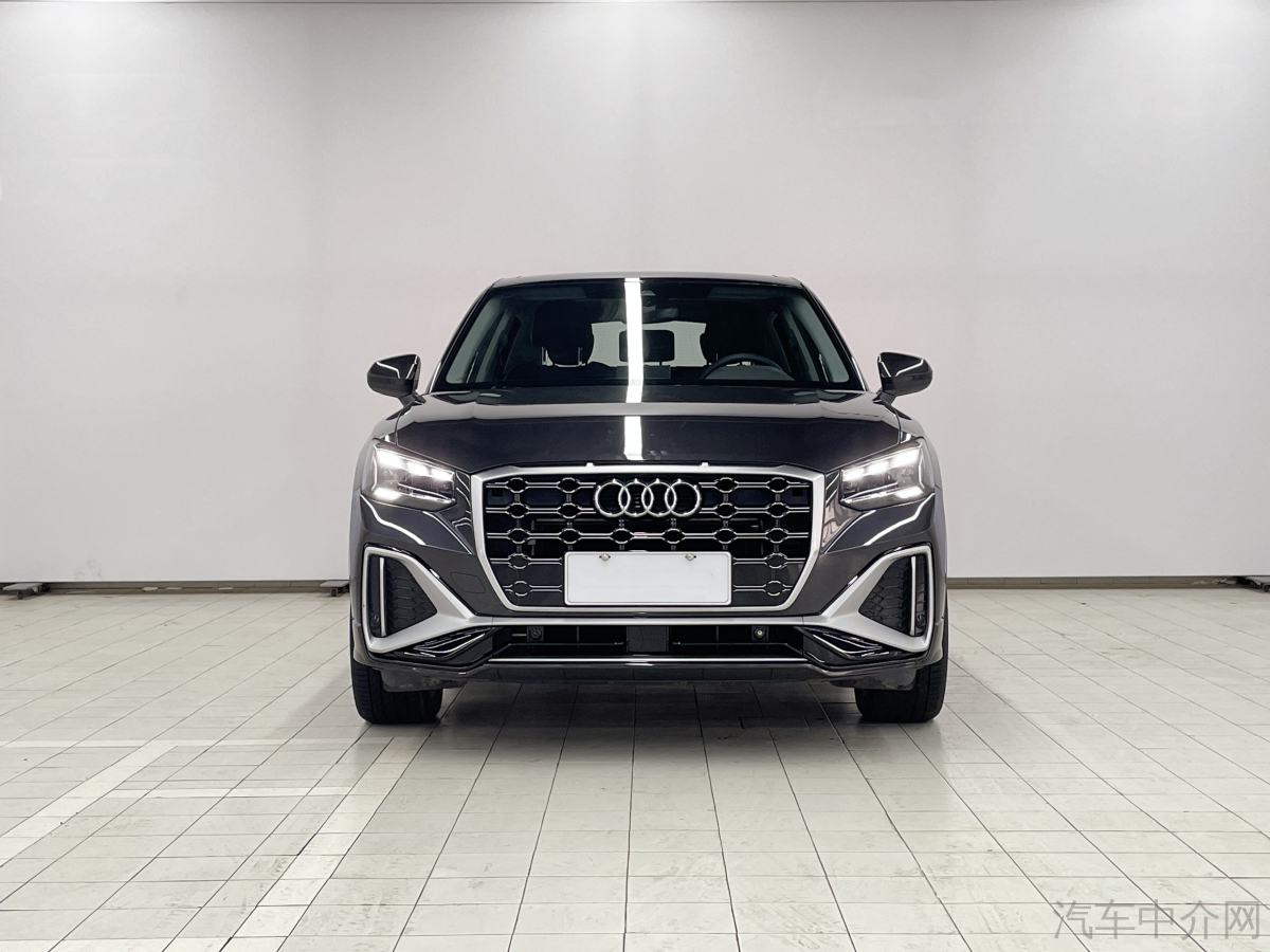 奥迪Q2L 35TFSI 2022款 1.4T 自动 进取动感型 价格0万 