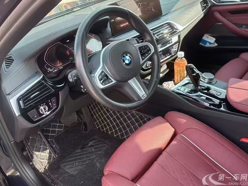 宝马5系 530Li 2022款 2.0T 自动 汽油 尊享型M运动套装 (国Ⅵ) 