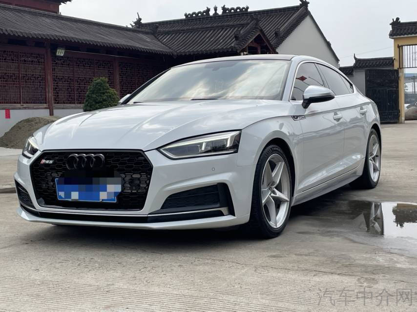 奥迪A5 Coupe 40TFSI [进口] 2019款 2.0T 自动 汽油 时尚型价格0万