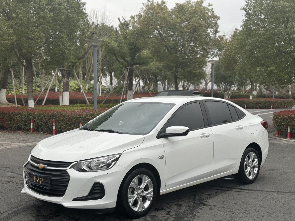 雪佛兰科沃兹 2020款 1.0T 自动 Redline二手车 二手325T欣耀版 价格0万