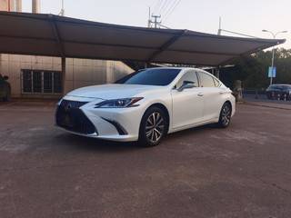 雷克萨斯ES 260 2.5L 自动 卓越版 