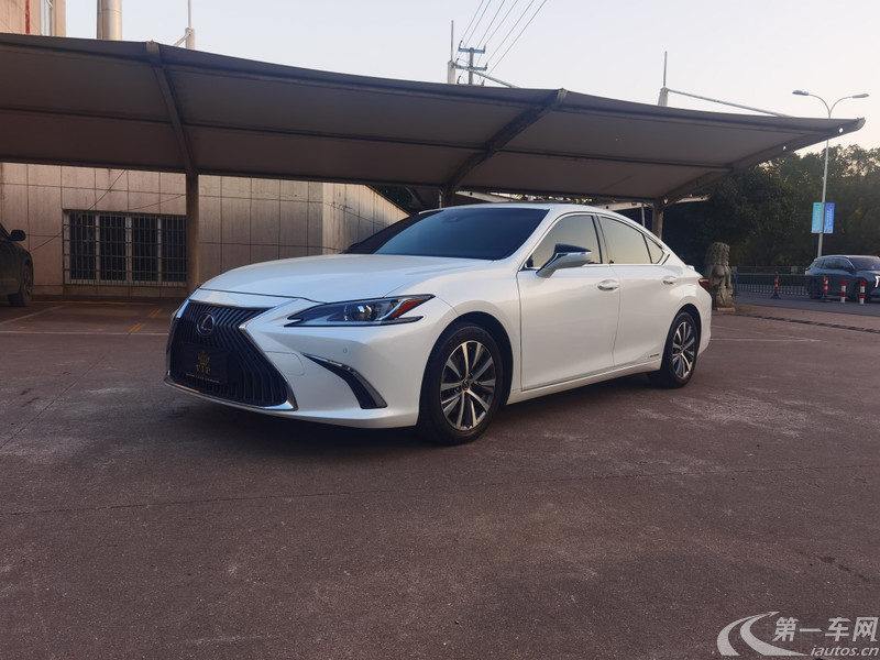 【南京二手雷克萨斯ES】雷克萨斯ES 260 [进口] 2020款 2.5L 自动 卓越版