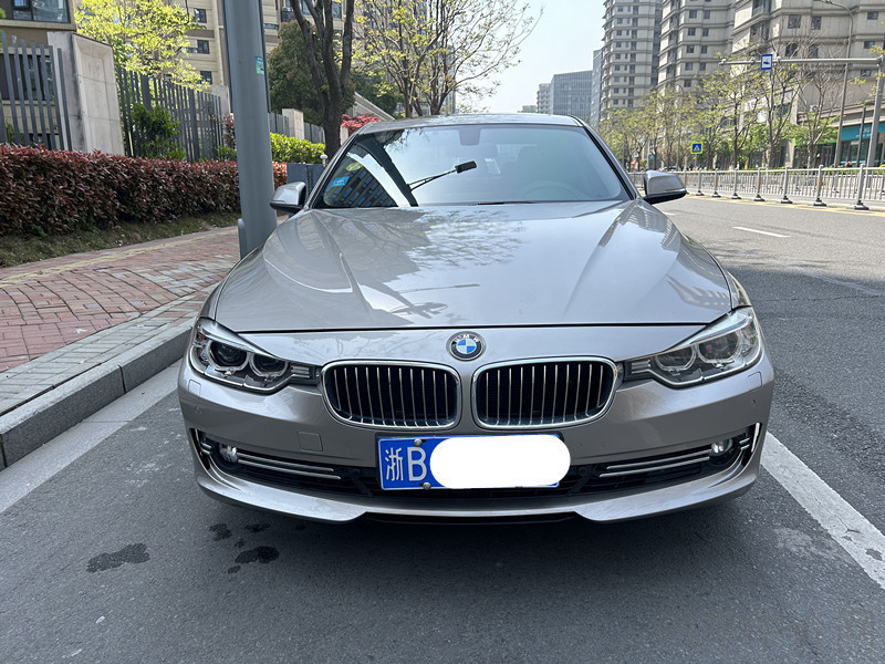 宝马3系 320Li 2015款 2.0T 自动 汽油 豪华设计套装 价格0万 