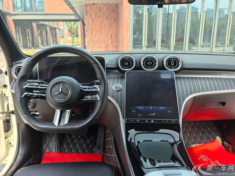 奔驰C级 C260L 2022款 1.5T 自动 改款 (国Ⅵ) 