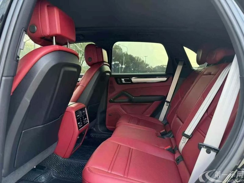 保时捷Cayenne [进口] 2023款 3.0T 自动 四驱 汽油 铂金版 
