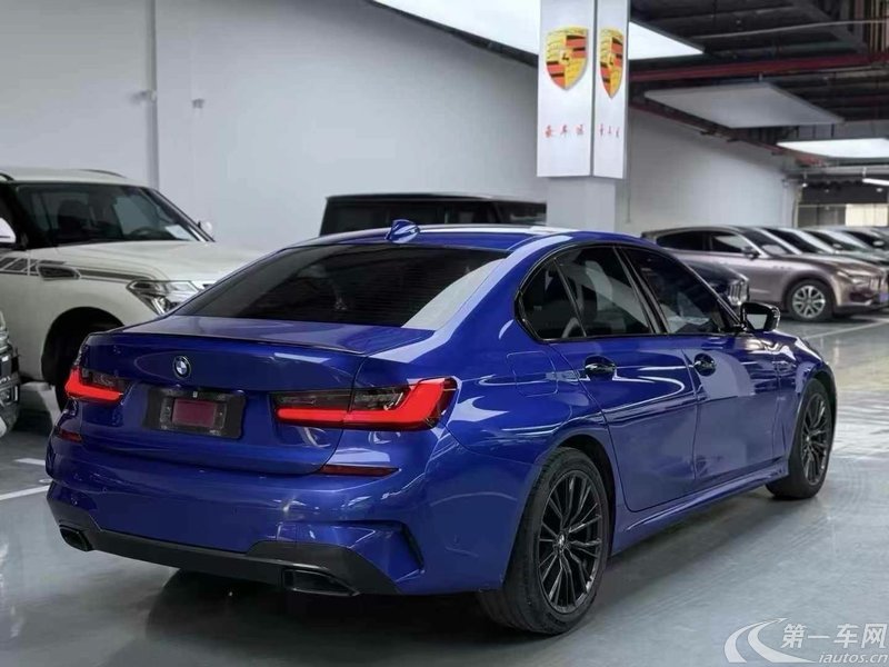 宝马3系 325i 2021款 2.0T 自动 汽油 M运动曜夜套装 (国Ⅵ) 