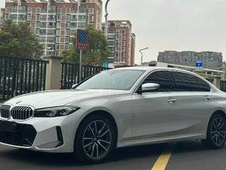 宝马3系 320Li 2.0T 自动 M运动套装 